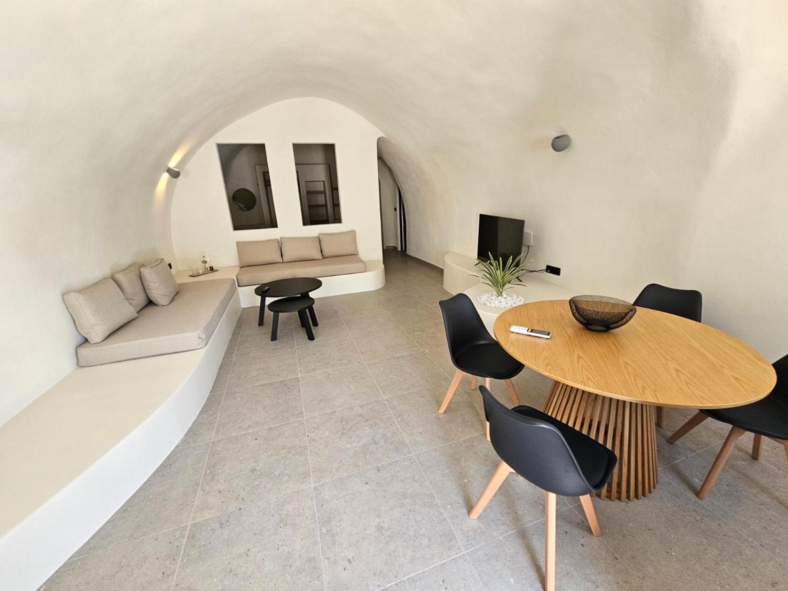 Petroma Cave Suites Vourvoulos ภายนอก รูปภาพ