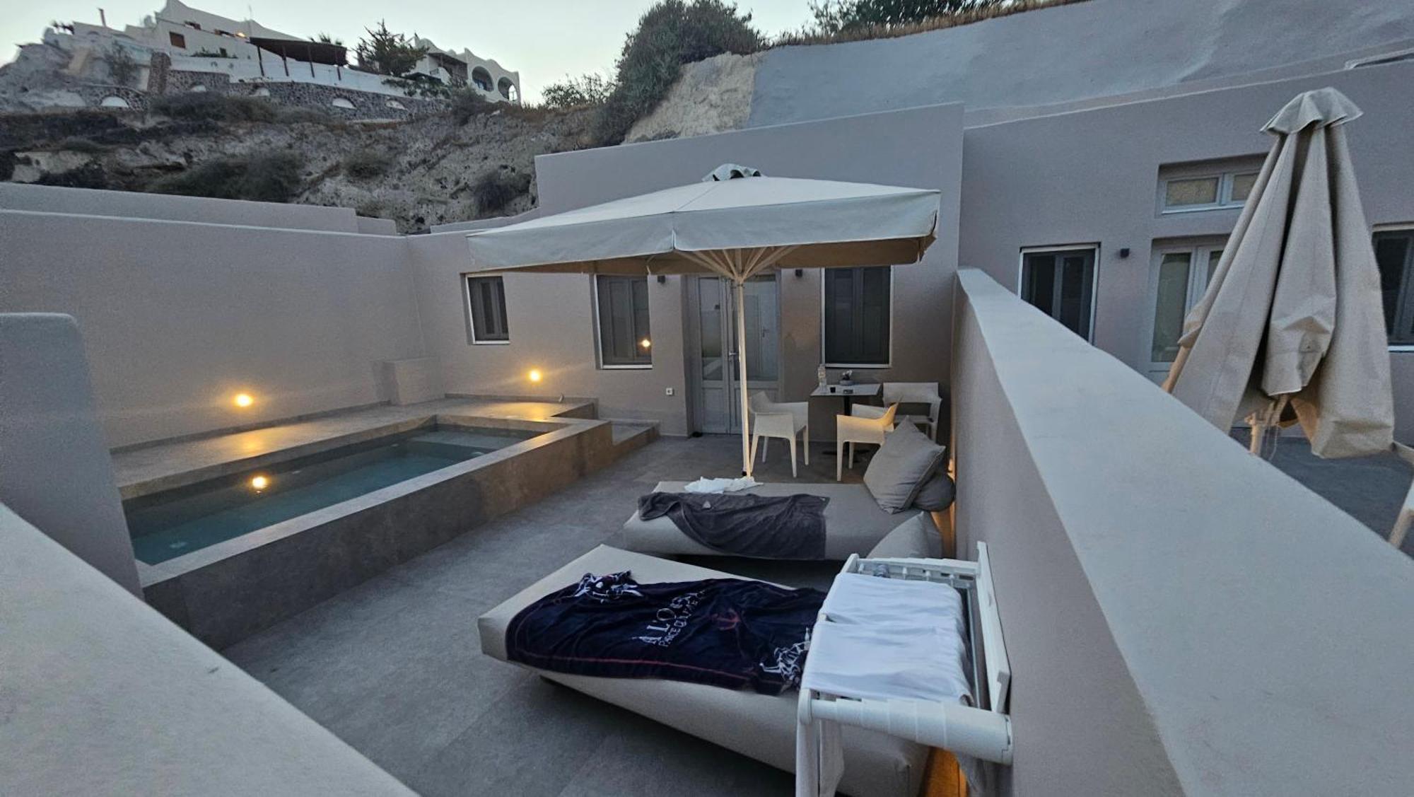 Petroma Cave Suites Vourvoulos ห้อง รูปภาพ